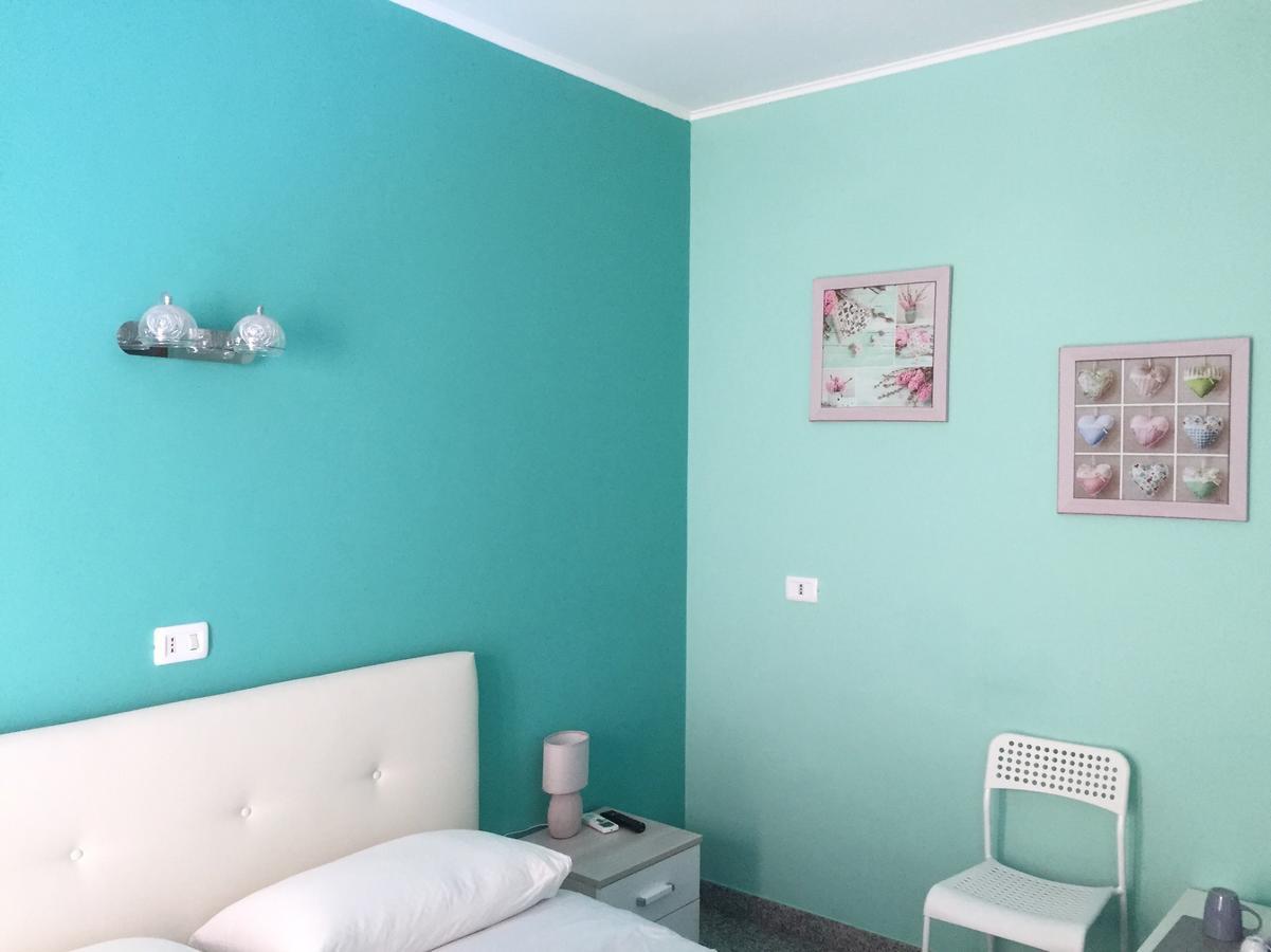 Charm Airport Panzió Reggio di Calabria Kültér fotó